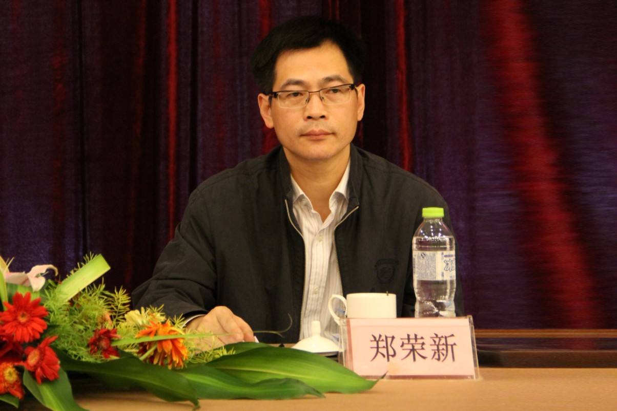 杭州市數(shù)據(jù)資源管理局局長鄭榮新。